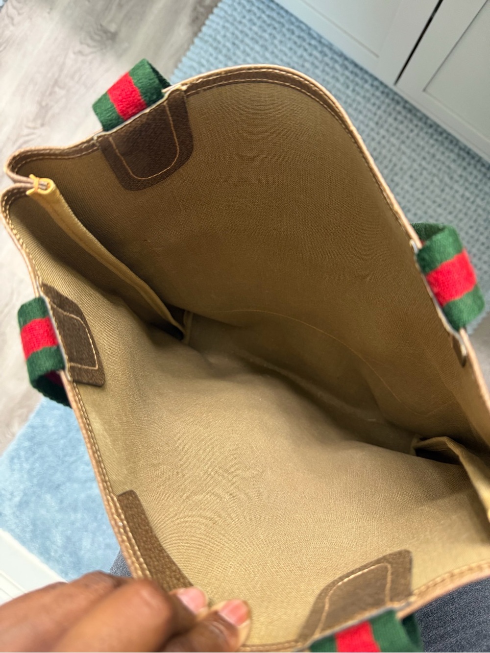 Gucci Beige Brown GG Canvas Tote with Green-Red Web Straps - Picture 7 of 7